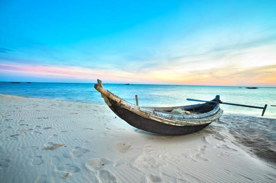 MF014 Wall décor art photographic on canvas seascape boat on beach